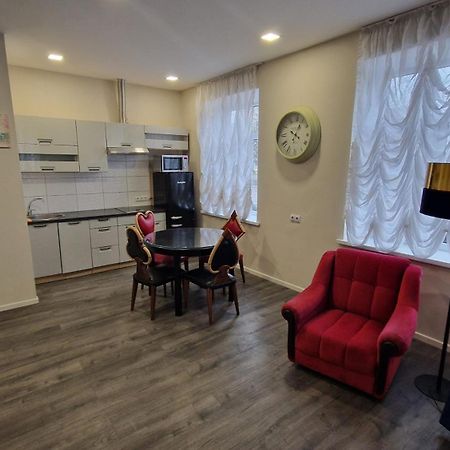 Central Hotel With Free Parking Riga Ngoại thất bức ảnh
